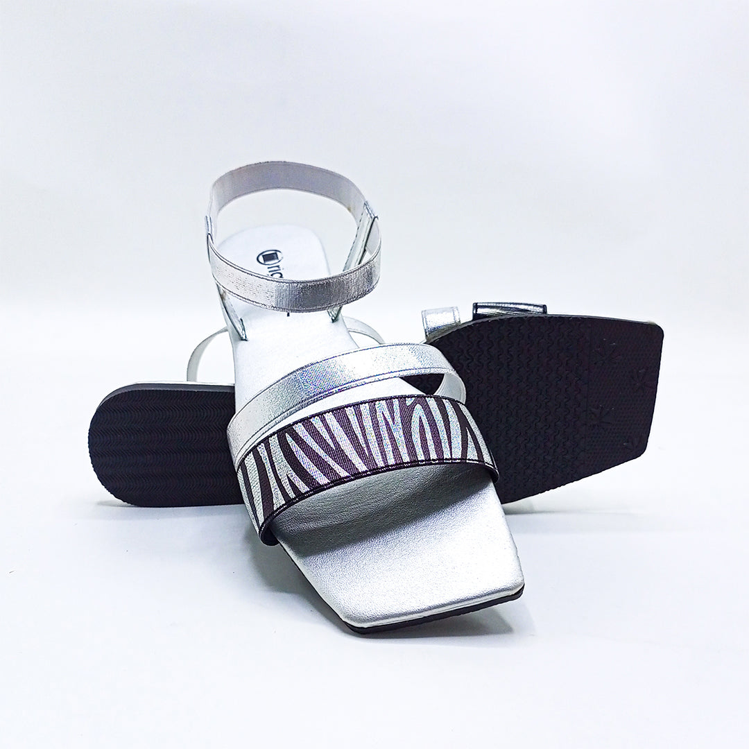 Casual Flat Sandal - 5418 Silver